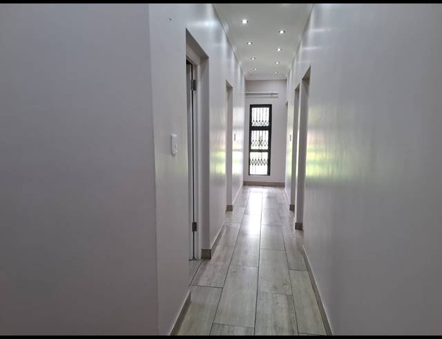 4 BEDROOM HOUSE FOR SALE IN UNITAS PARK